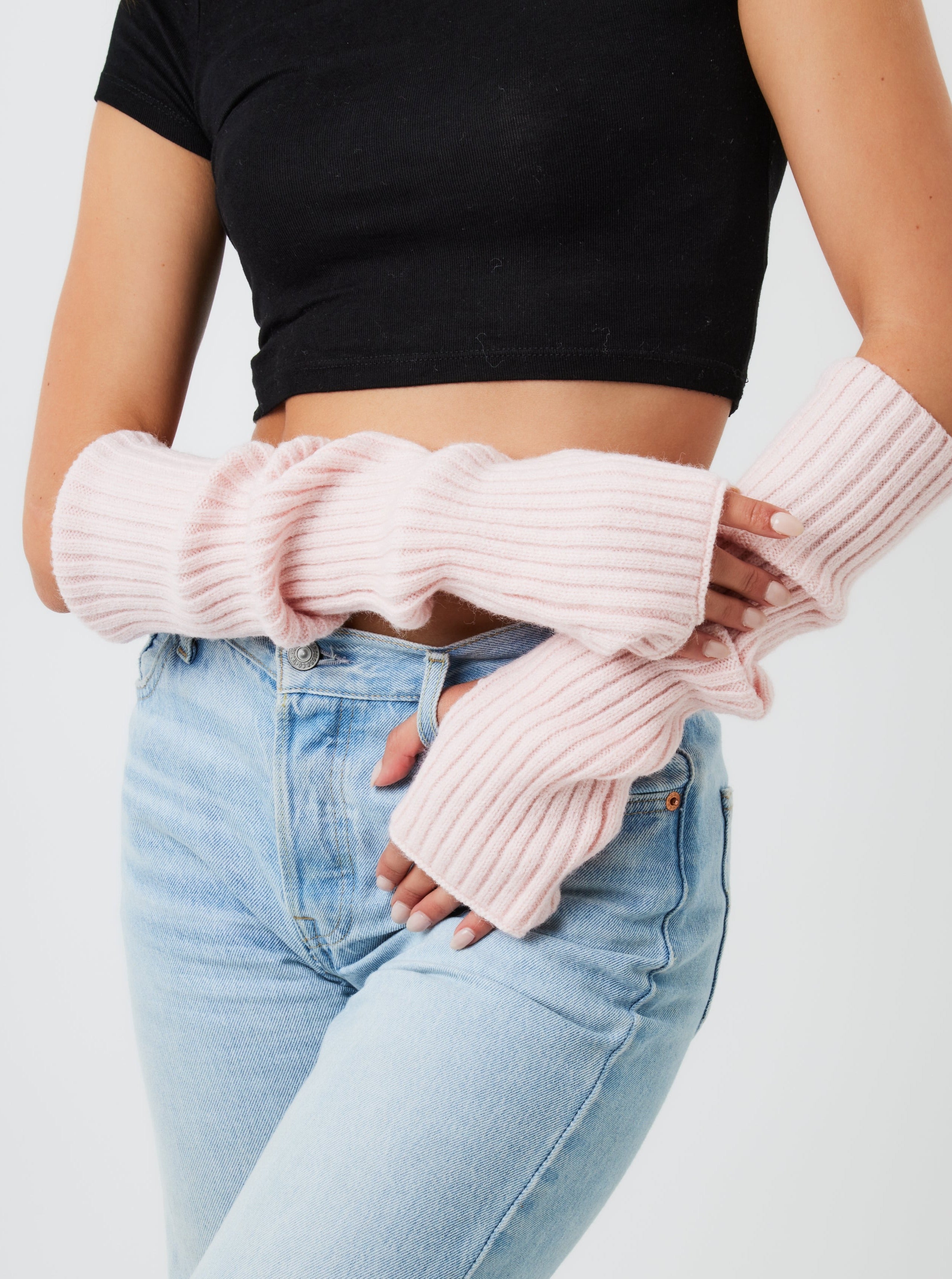 Knitted Arm Warmers in Pink