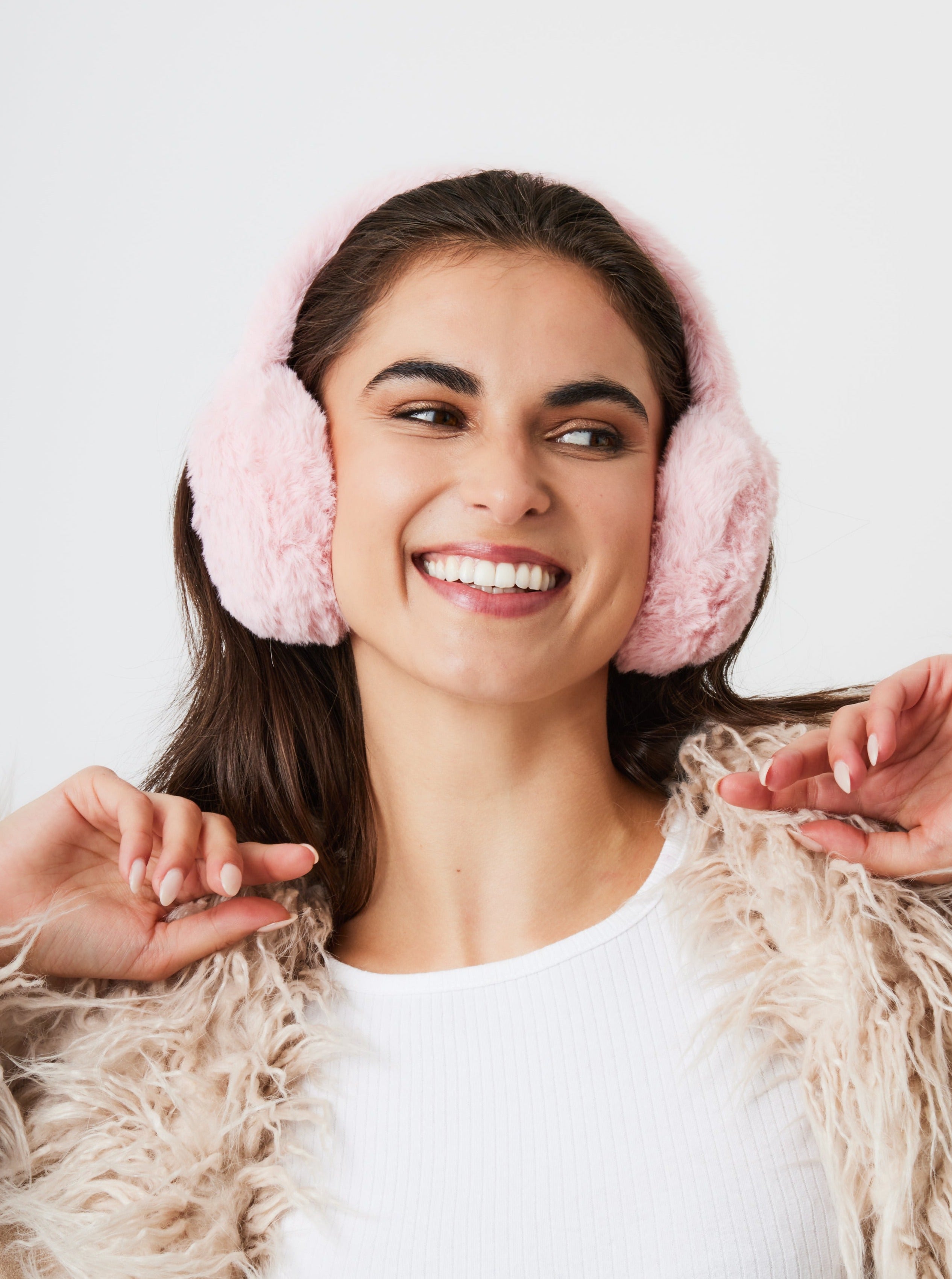 Fluffy Faux-Fur Earmuffs in Pink | Fluffy | Baby pink | Coquette | Lolita | 90s | Soft e girl | Plaza Core | Ski | Skiing | Winter Accessories | Autumn Accessories | Winter | Autumn | Pretty |  